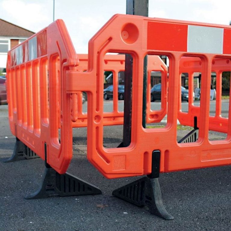 Blow Moulded HDPE Barrier Highways